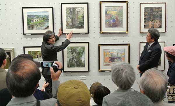 第66回光陽展・写真集・ギャラリートーク：小品優秀賞（市川 義耿氏　ｲﾁｶﾜ ﾖｼｱｷ）の作品解説風景