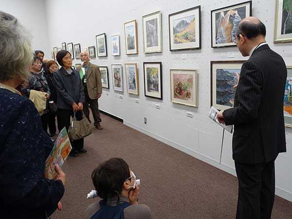 第67回光陽展・写真集・ギャラリートーク：小品佳作賞（太田雅代氏）の作品解説風景